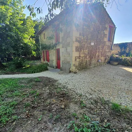 De Marcoux, Authentic And Warme House Saint-Laon